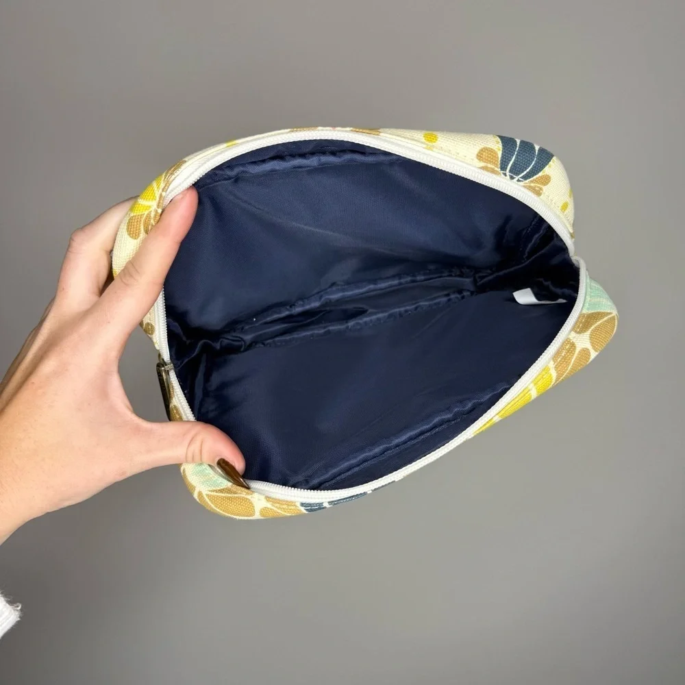 Primrose Hill Multicolor Floral makeup bag